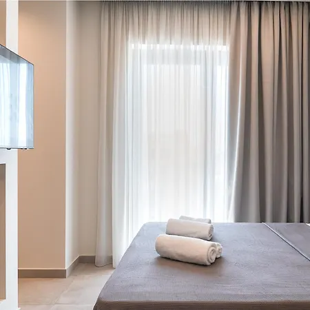 Appartement Ermou 55 Hive 1 *