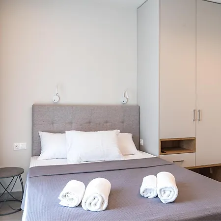 Appartement Ermou 55 Hive 1 *